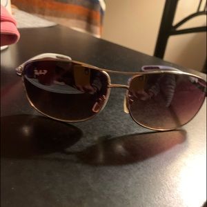 Vintage Rayban sunglasses.  Excellent condition.  No case.
